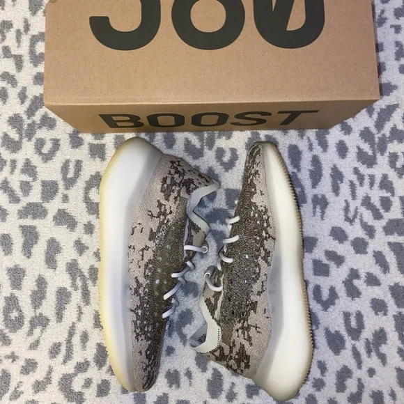 adidas gazelle silver green womens adidas Yeezy Boost 380 Pyrite